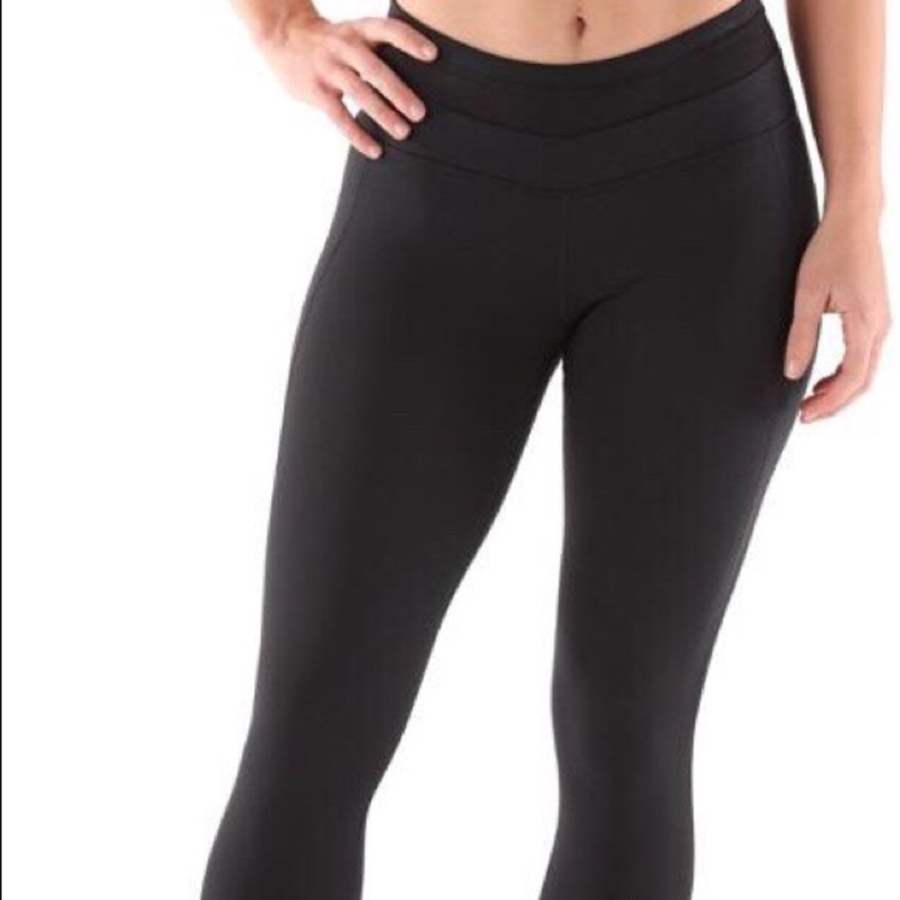 Black Manduka leggings